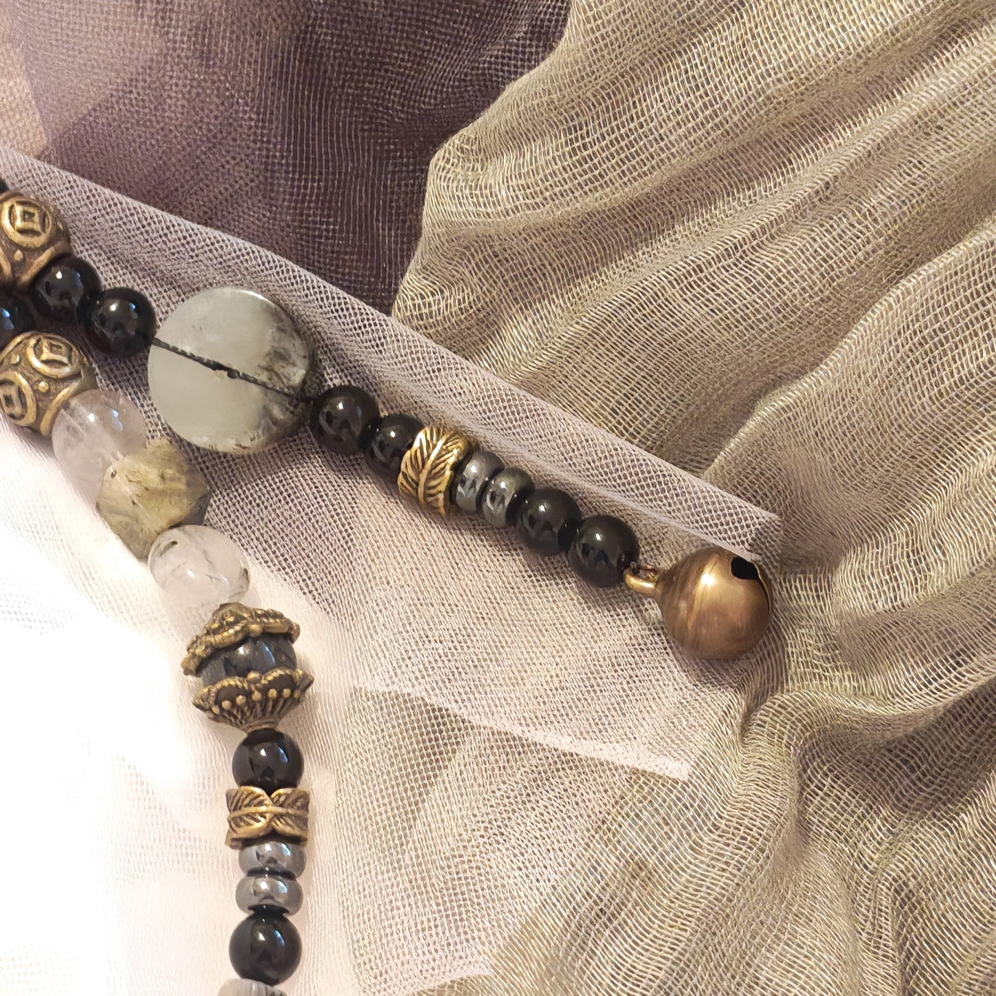 [Atelier Collection] Handcrafted Ink Cloud Jade Ear Cuff